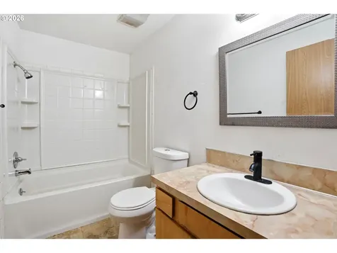 1715 SE 9th Avenue Camas WA 98607