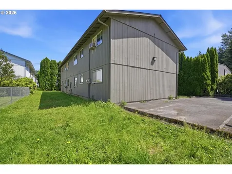 1715 SE 9th Avenue Camas WA 98607