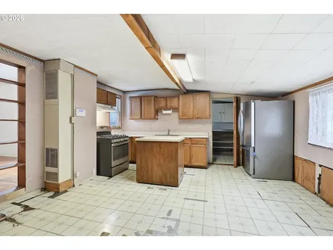 414 S 2nd Street Oregon City OR 97045
