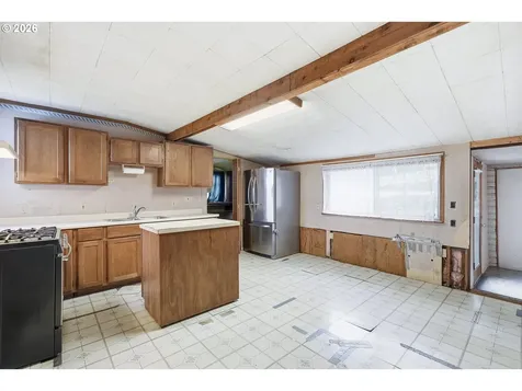 414 S 2nd Street Oregon City OR 97045