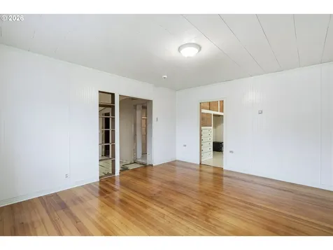 414 S 2nd Street Oregon City OR 97045