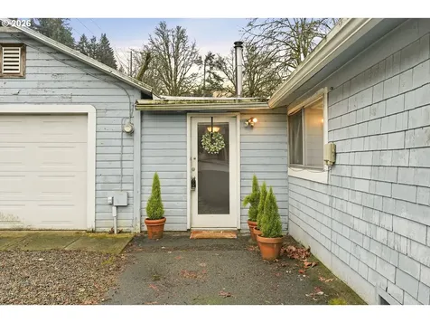 414 S 2nd Street Oregon City OR 97045
