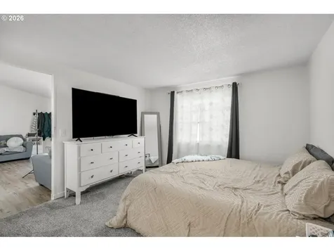 7842 SE Lindy Street Portland OR 97206