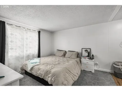 7842 SE Lindy Street Portland OR 97206