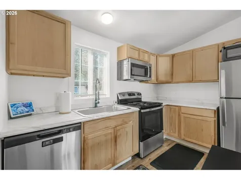 7842 SE Lindy Street Portland OR 97206