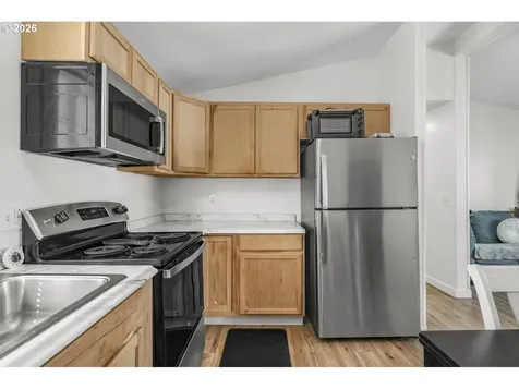 7842 SE Lindy Street Portland OR 97206