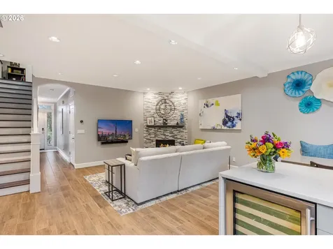 15171 SW Canyon Wren Way Beaverton OR 97007