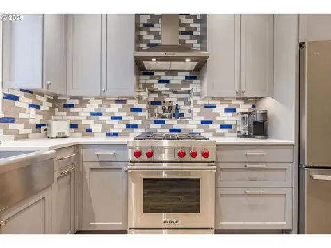 15171 SW Canyon Wren Way Beaverton OR 97007