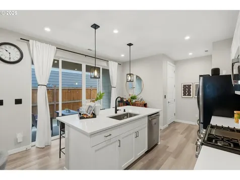 7074 SE Blanton Street Hillsboro OR 97123