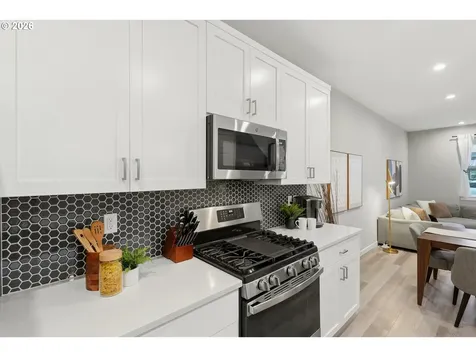 7074 SE Blanton Street Hillsboro OR 97123