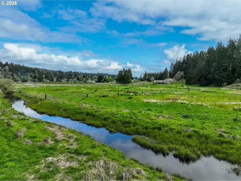 63559 Shinglehouse Road Coos Bay OR 97420