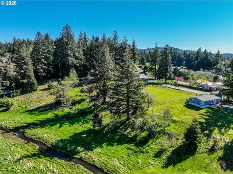 63559 Shinglehouse Road Coos Bay OR 97420