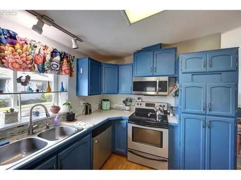 35410 Swan Avenue Nehalem OR 97131