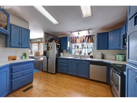 35410 Swan Avenue Nehalem OR 97131