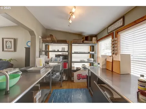 35410 Swan Avenue Nehalem OR 97131