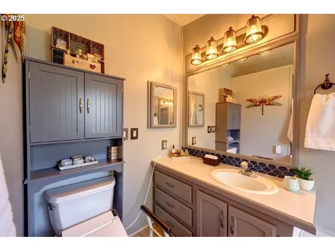 35410 Swan Avenue Nehalem OR 97131