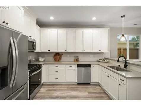 3914 SE 69th Avenue Portland OR 97206