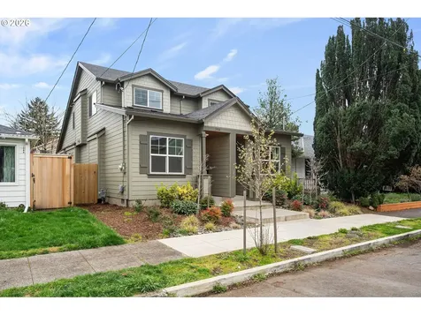 3914 SE 69th Avenue Portland OR 97206