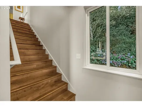 121 Greenhill Drive Yachats OR 97498