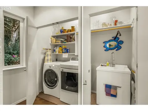 121 Greenhill Drive Yachats OR 97498