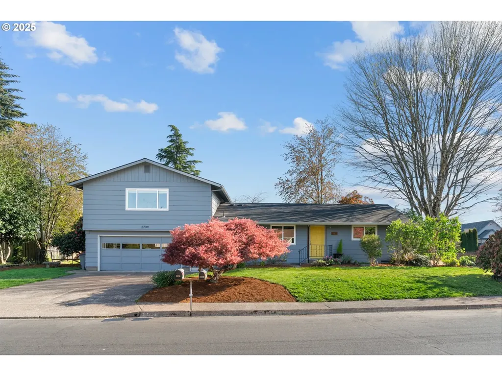 2739 NE Elaine Drive Mcminnville OR 97128