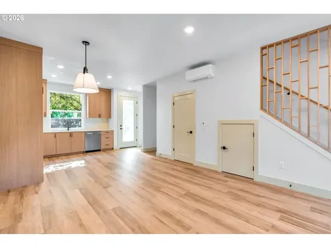 2383 SE 45th Avenue Portland OR 97215