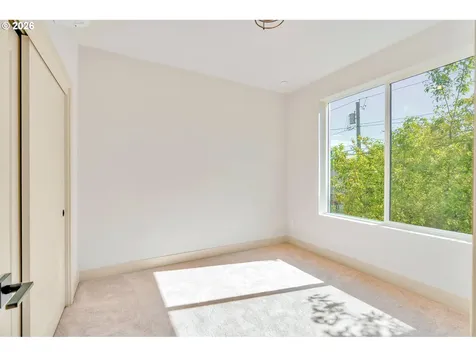 2383 SE 45th Avenue Portland OR 97215
