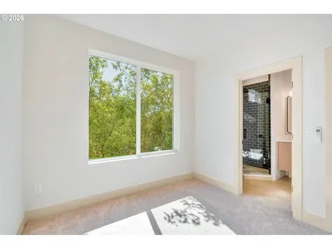 2383 SE 45th Avenue Portland OR 97215