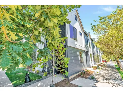 2383 SE 45th Avenue Portland OR 97215