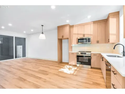 2383 SE 45th Avenue Portland OR 97215