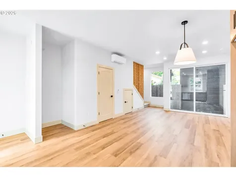 2383 SE 45th Avenue Portland OR 97215