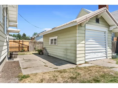 1224 Dewey Avenue Baker City OR 97814