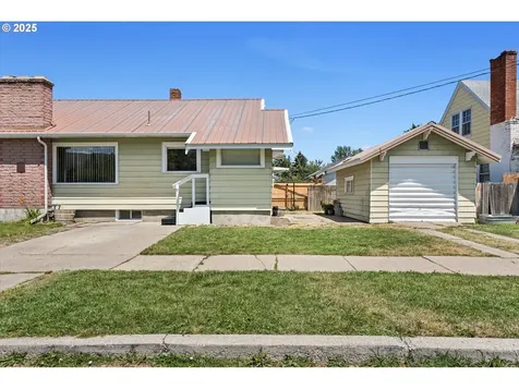 1224 Dewey Avenue Baker City OR 97814