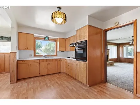 1224 Dewey Avenue Baker City OR 97814