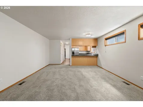 9223 N Hodge Avenue Portland OR 97203