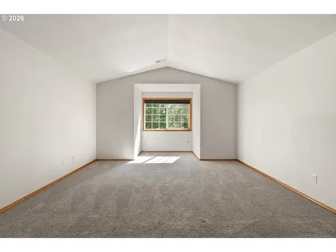 9223 N Hodge Avenue Portland OR 97203