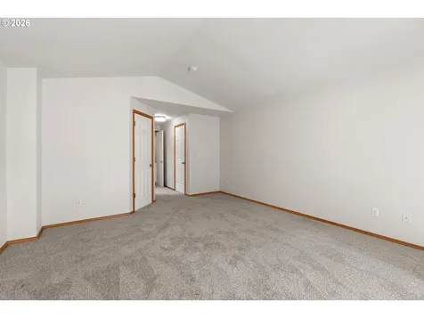 9223 N Hodge Avenue Portland OR 97203