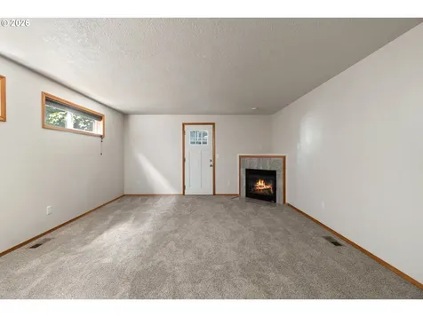 9223 N Hodge Avenue Portland OR 97203