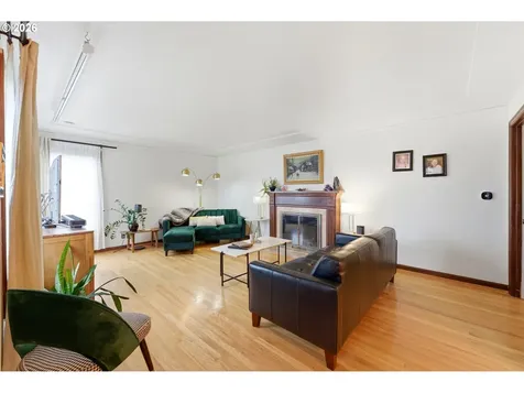 4801 SE Ankeny Street Portland OR 97215