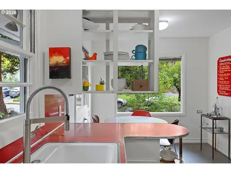 8604 N Van Houten Avenue Portland OR 97203