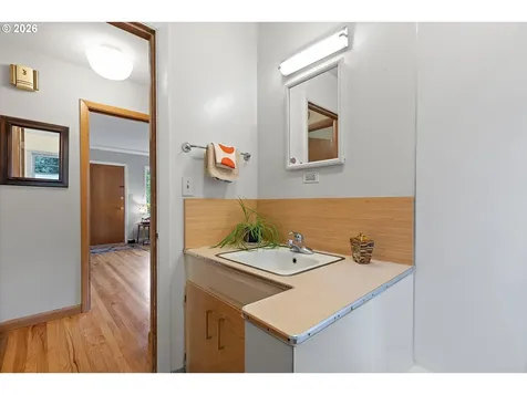 8604 N Van Houten Avenue Portland OR 97203