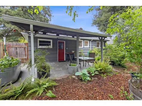 8604 N Van Houten Avenue Portland OR 97203