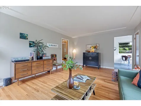 8604 N Van Houten Avenue Portland OR 97203