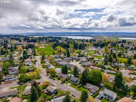 12908 NW 39th Avenue Vancouver WA 98685
