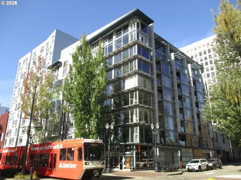 533 NE Holladay Street Portland OR 97232