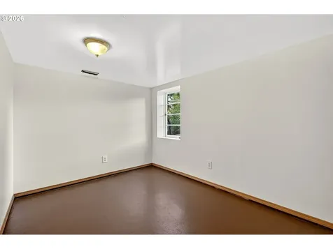 11811 SW 34th Avenue Portland OR 97219