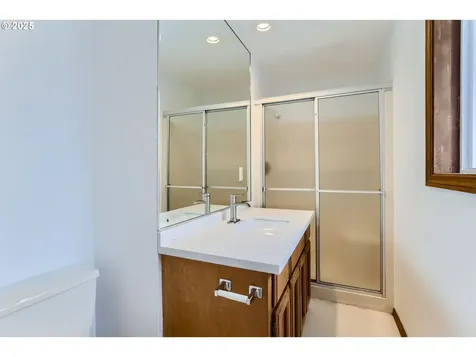 6518 SW 35th Avenue Portland OR 97221
