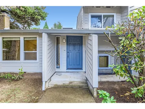 6518 SW 35th Avenue Portland OR 97221