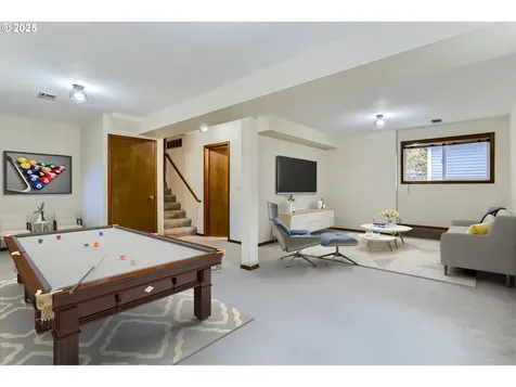 6518 SW 35th Avenue Portland OR 97221