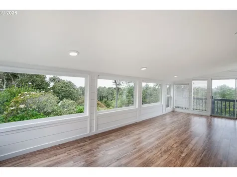 87748 Terrace View Drive Florence OR 97439